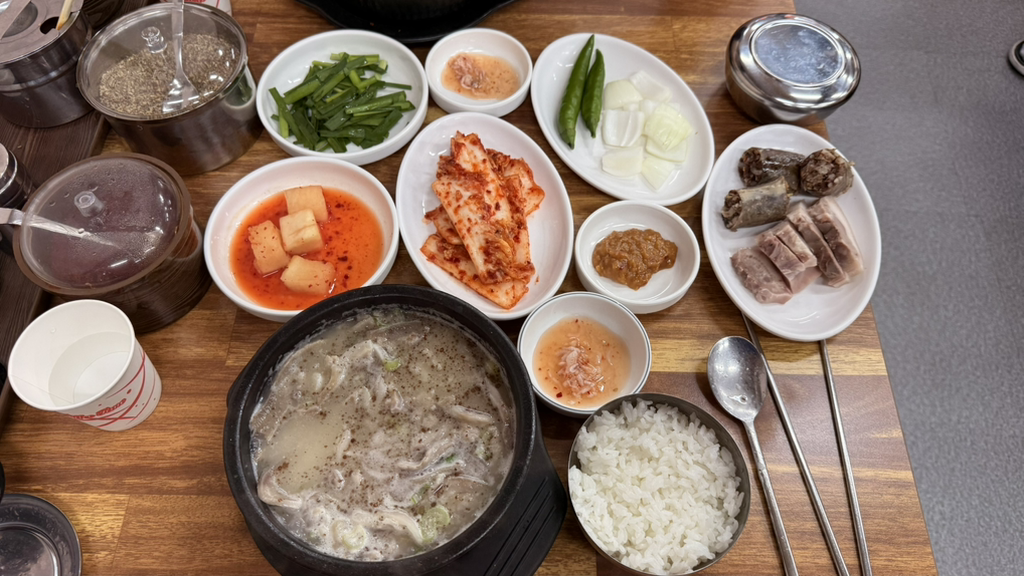 Ihwasundaeguk (이화순대국) 2