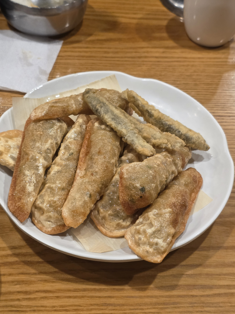 Gimmijeongnamwonchueotangsamgyetang 4