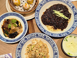 크리스탈제이드 AK분당점 사진 4