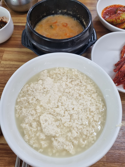 김영애할머니순두부 본점 11