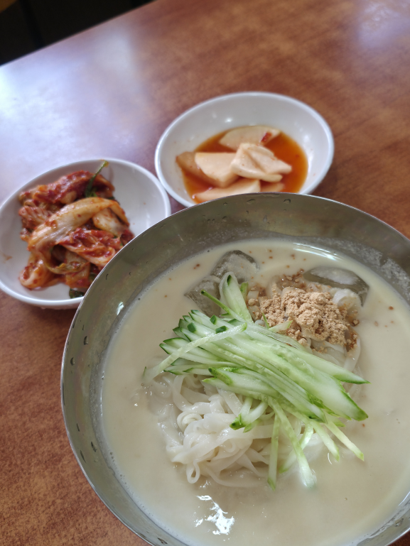 Jangwonsonkalguksu 5