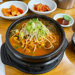 Daemisikdang (대미식당) 2
