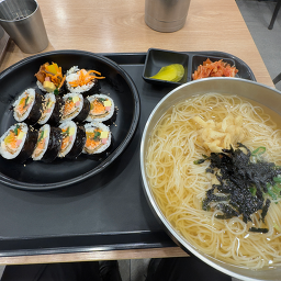 Ssadagimbap noryangjinyeokjeom 6