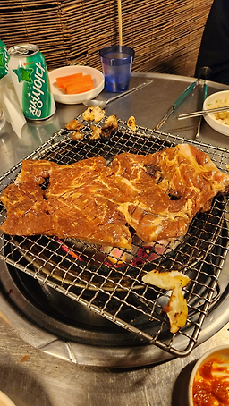 황소숯불꼼장어 4