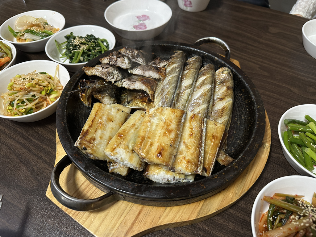 Eobuuijip (어부의집) 1