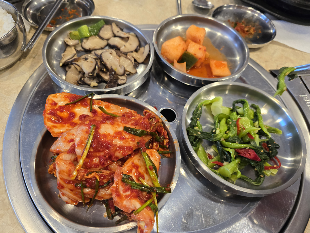 명품관 2