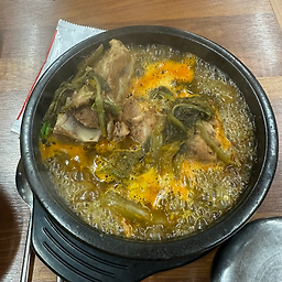 Eolkeunihaejangguk (얼큰이해장국) 2