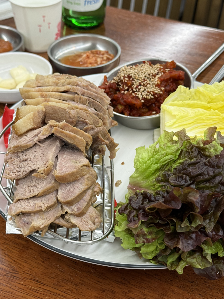 Hwajeongrimakguksu (화정리막국수) 1