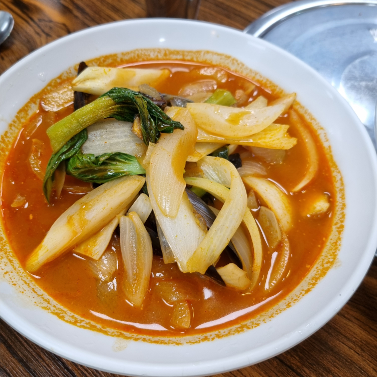 Surawon (수라원) 2