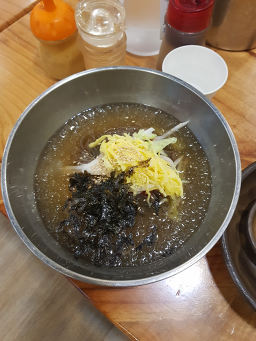 Chaninegamjatang (찬이네감자탕) 2
