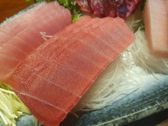 Jinurichamchi (진우리참치) 1