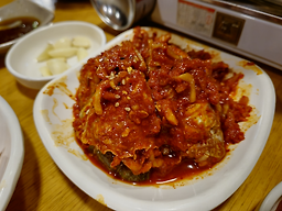 Seonamsijang gimsiljang wangjokbal (서남시장 김실장 왕족발) 3