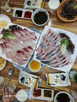탐나종합어시장 철산역점 사진 2