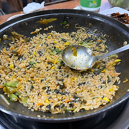 팔구식당 2