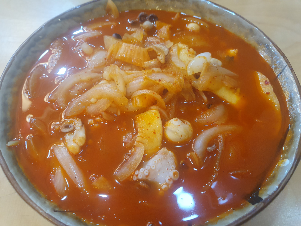 Ilpumjjamppong (일품짬뽕) 1