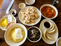 Sinhwaru (신화루) 1