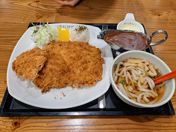 Hongikdonkkaseu (홍익돈까스) 3