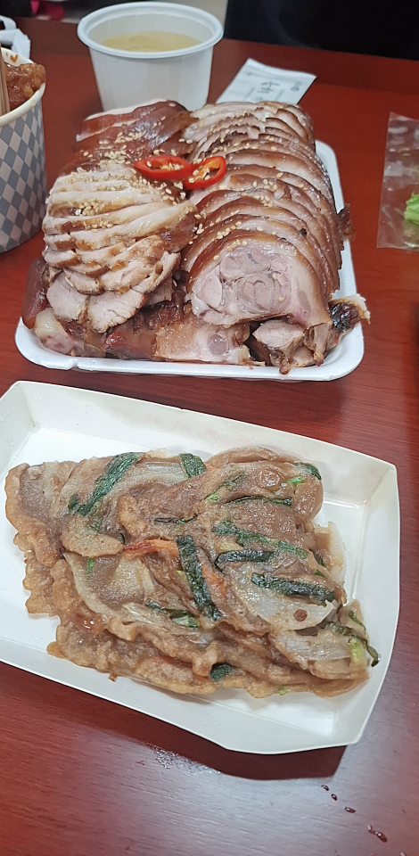 서울왕족발 2