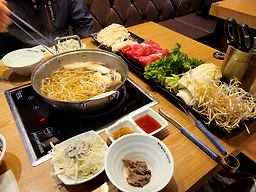 Myeongdongkalguksusyabeusyabeu 4