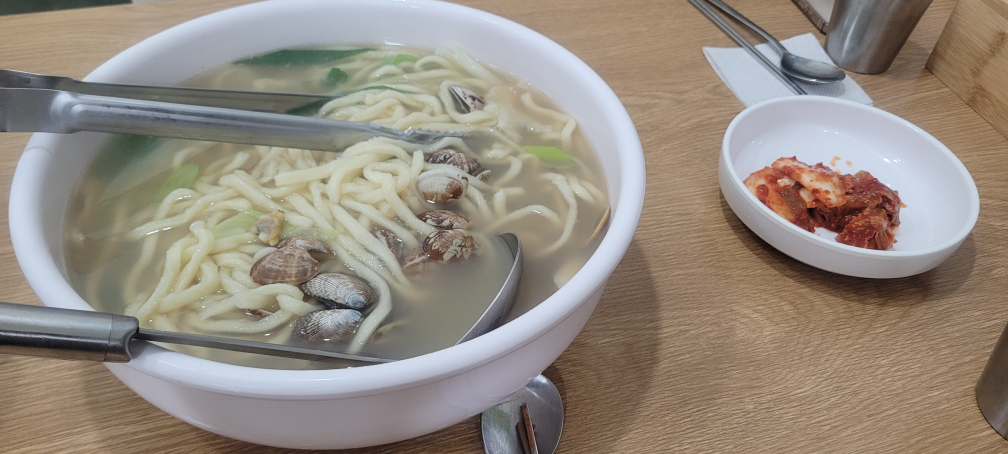 향원칼국수 6