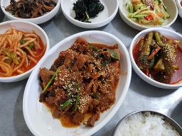 Daldongnesikdang (달동네식당) 1