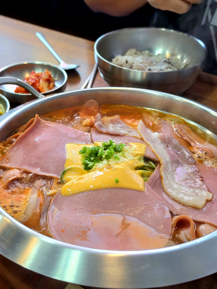 손군부대찌개 1