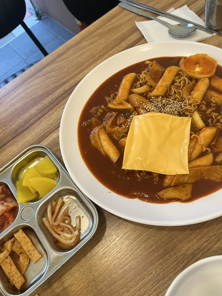Bunsikcheonguk (분식천국) 1