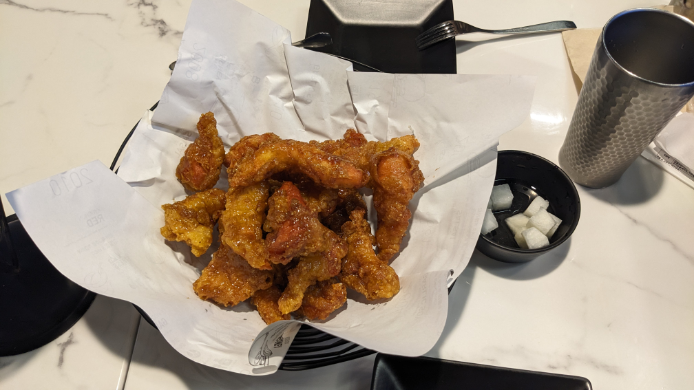 교촌치킨 숙대점 사진 4