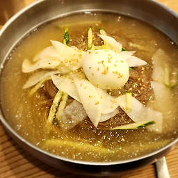 Yukssamnaengmyeon peullangdeureujeom 1