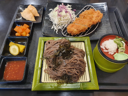 Doncheugacheu (돈츠가츠) 2