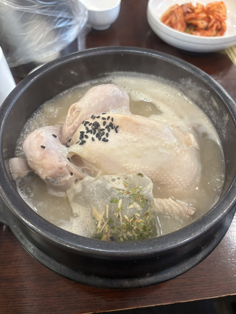 지호한방삼계탕 삼성점 사진 4
