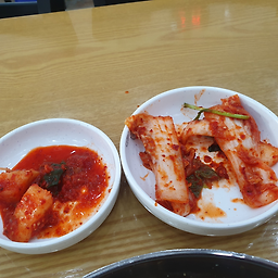 Myeongdonggomguksi bongpyeongmakguksu 5