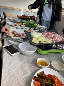 Haunongwonorimaeul (하우농원오리마을) 1