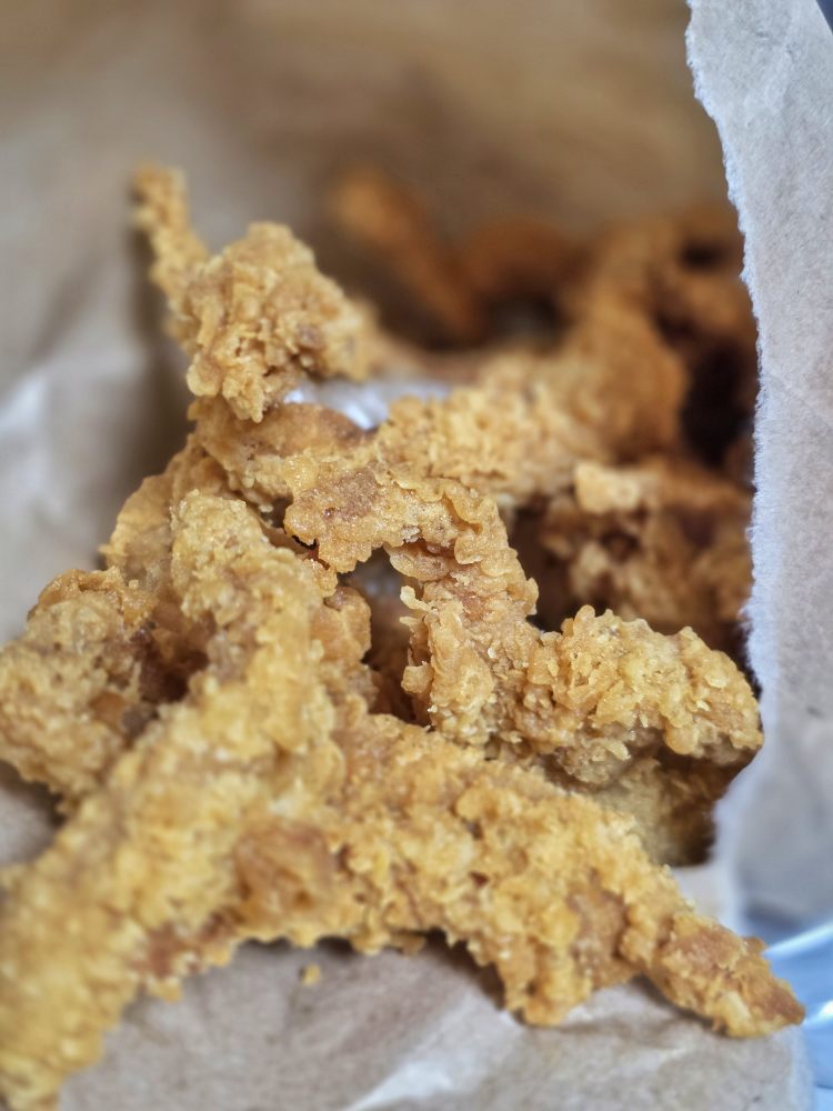 덤브치킨 수원 매탄점 사진 3