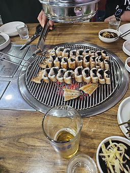 Hopyeongpyeongnaepungcheonsutbuljangeo (호평평내풍천숯불장어) 3