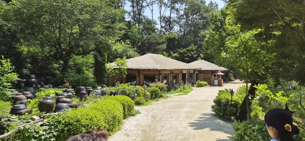 Mokhyangwon (목향원) 2