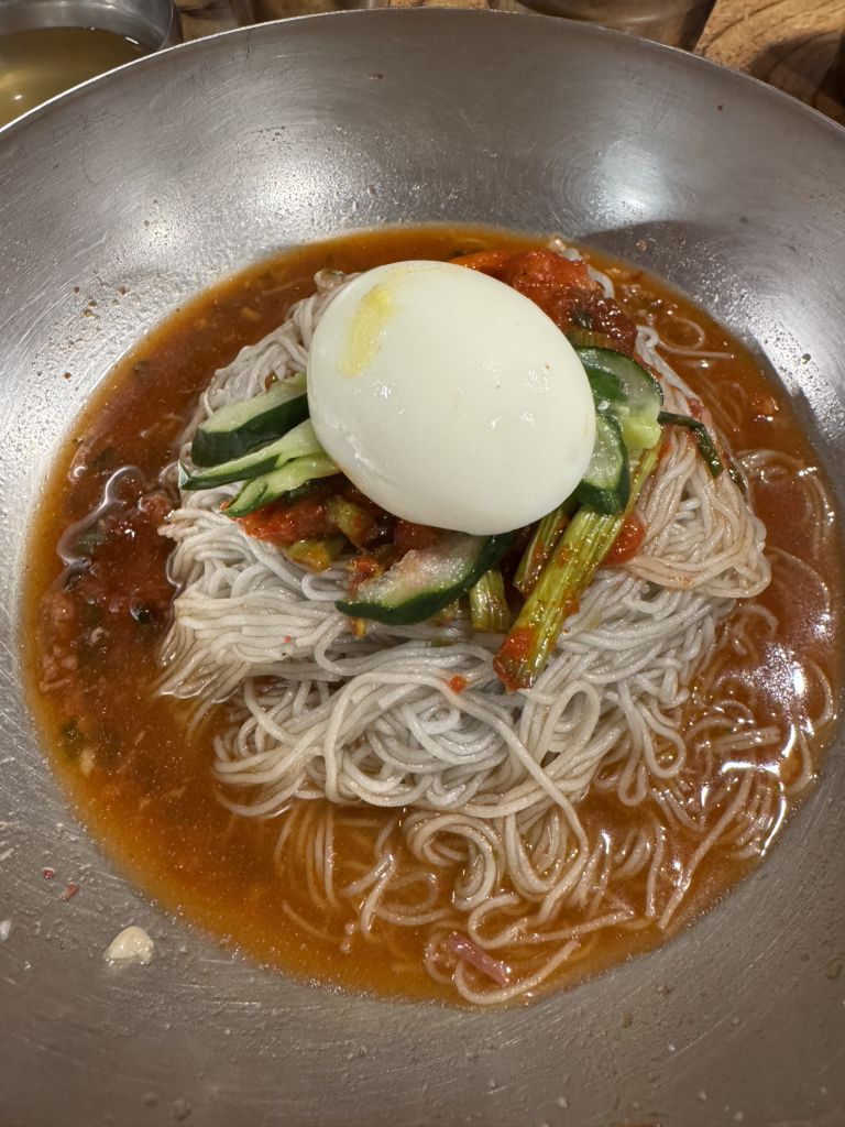 Okcheonhamheungnaengmyeon (옥천함흥냉면) 2