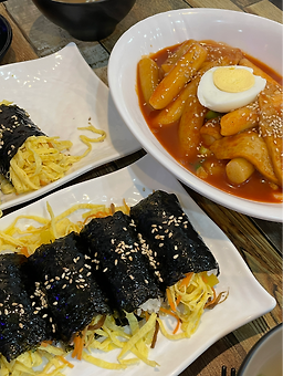 Poseulposeulkkomagimbap (포슬포슬꼬마김밥) 1