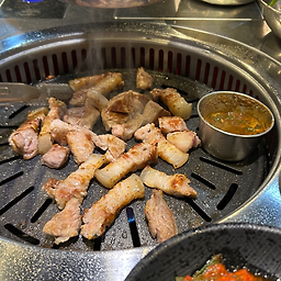 돗깨비 대표 사진