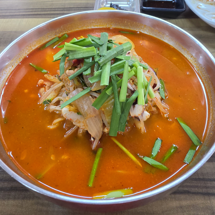 Myeonghuinejip 4