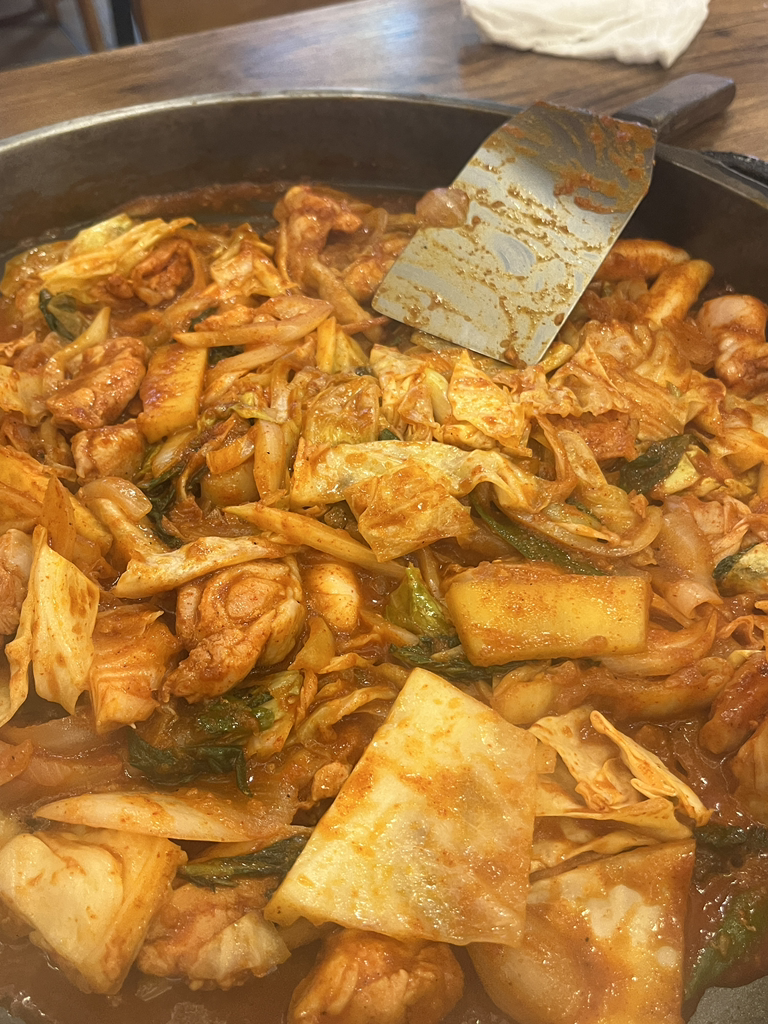 Chuncheonmyeongmuldakgalbimakguksu 5
