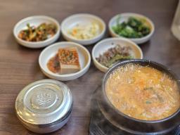 Jeolladobapsang (전라도밥상) 2