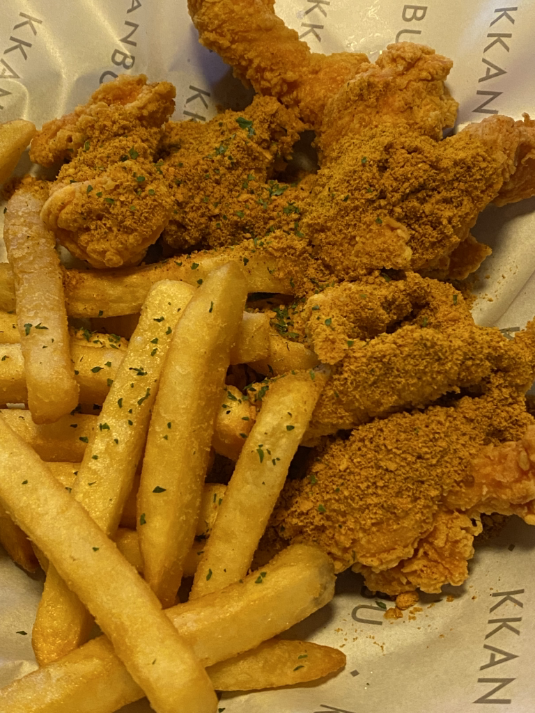 깐부치킨 양재역점 사진 3