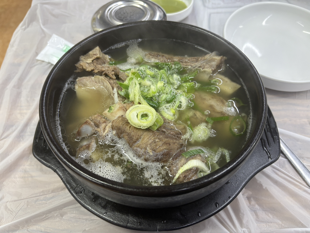 Myeonggahanumaeul (명가한우마을) 1