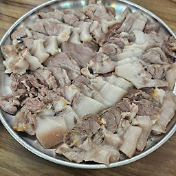 Sigolsundaeguk (시골순대국) 1