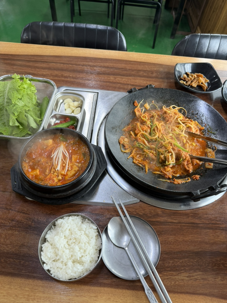 김희선제주두루치기 대표 사진