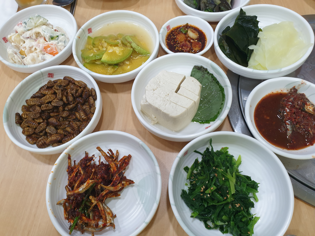 Ttolttolisikdang (똘똘이식당) 1