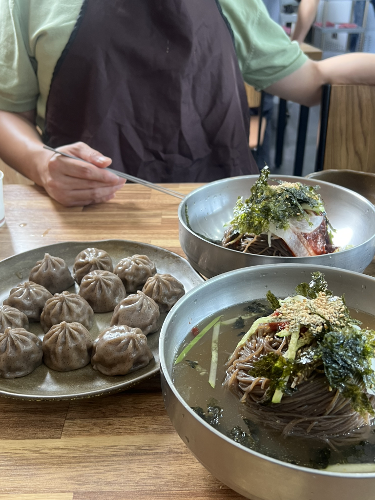 Gangneunghaebyeonmakguksu 3
