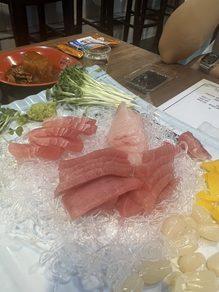 Yuyeonchamchi (유연참치) 3