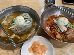 Daraemyeonok (다래면옥) 2